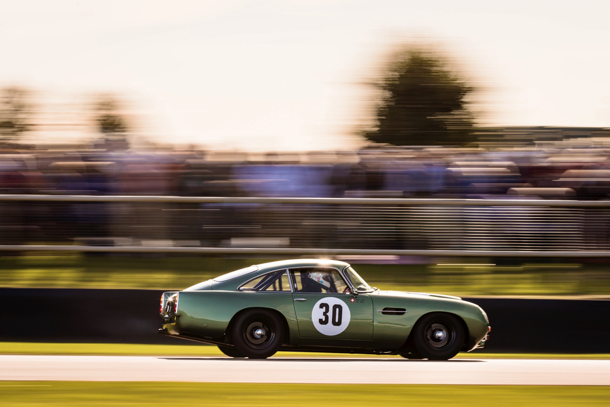 AA6145D3-1DED-4A78-89D7-89C79FBFA88B