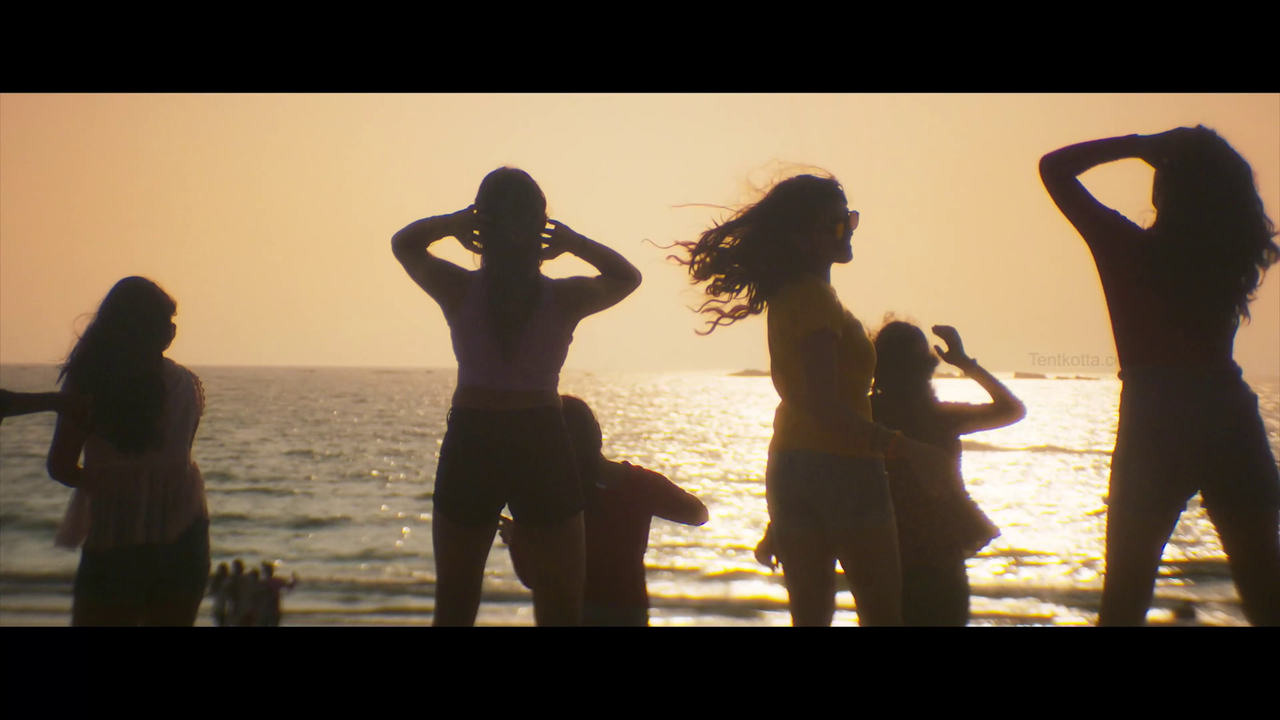 vlcsnap-2023-12-18-01h03m53s726