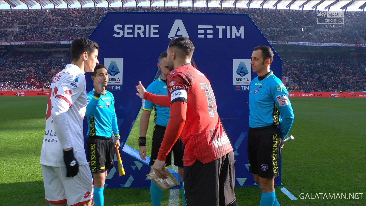 20231217-MIL-MON-SA_1IT.ts_snapshot_03.44.854