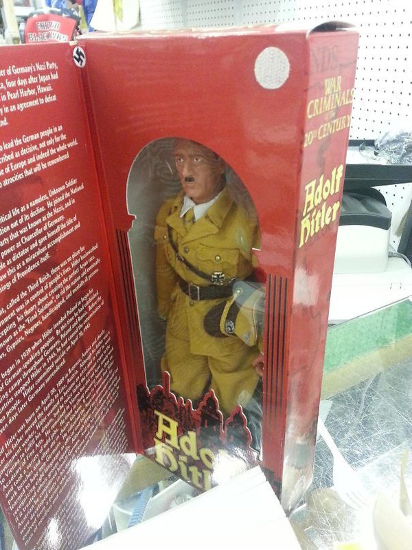 30 странных, но нереально крутых вещей, найденных на блошиных рынках