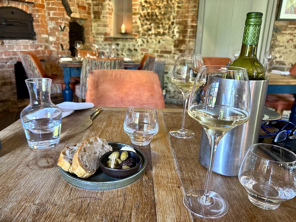 Пёстрая лента. Путешествие по сельским дорогам Англии в мае 2025 г.