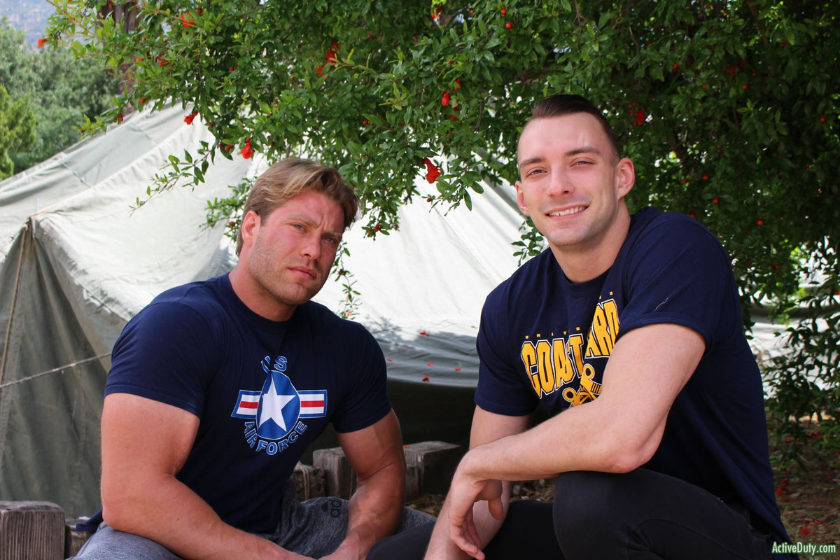 John_Hawkins_and_Johnny_B_720p_s1