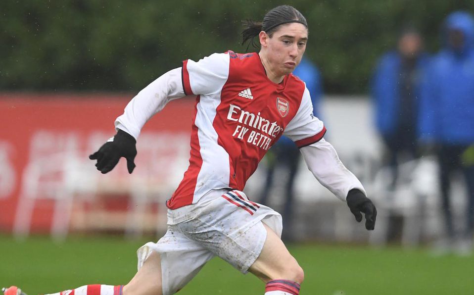 Marcelo Flores anota en su primer juego de titular con Arsenal Sub-23