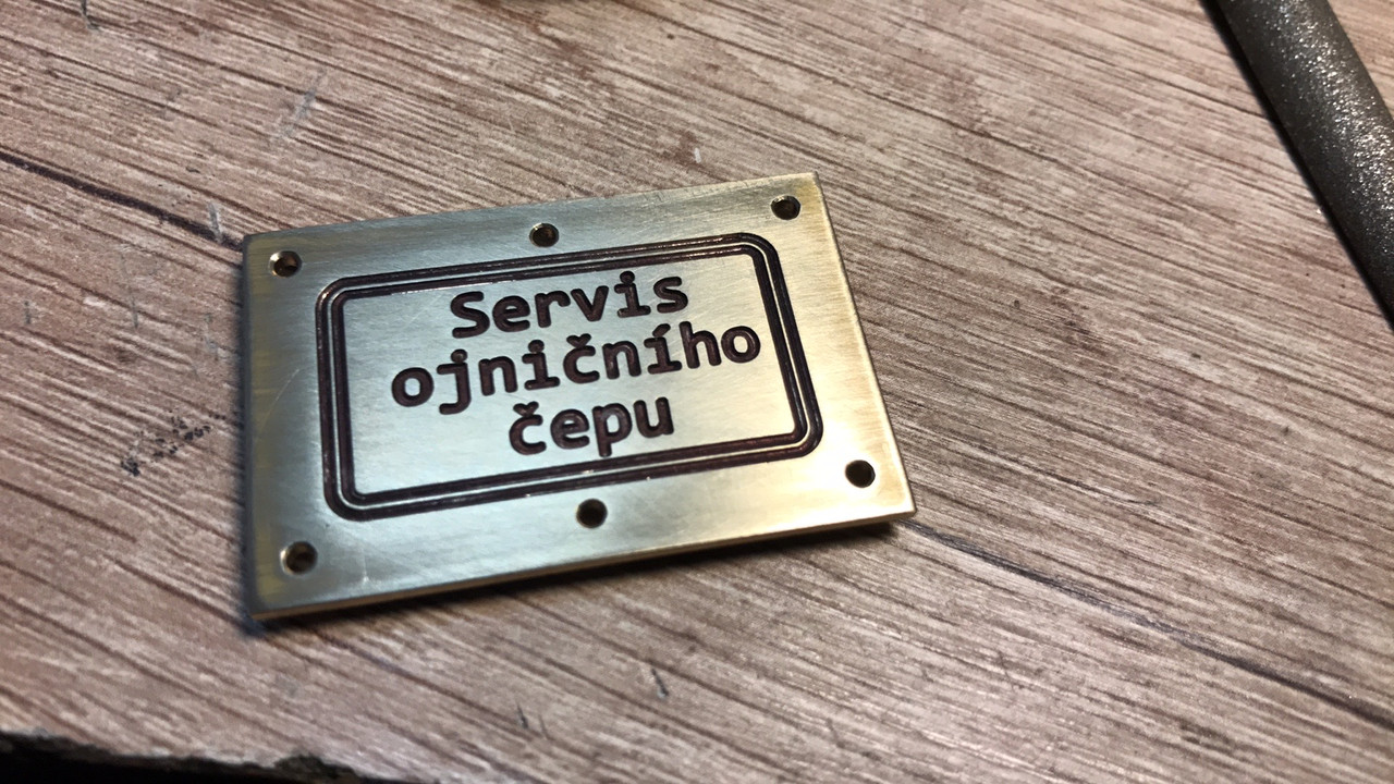 E97367E5-9258-409F-A7AB-FFE97C1981F7