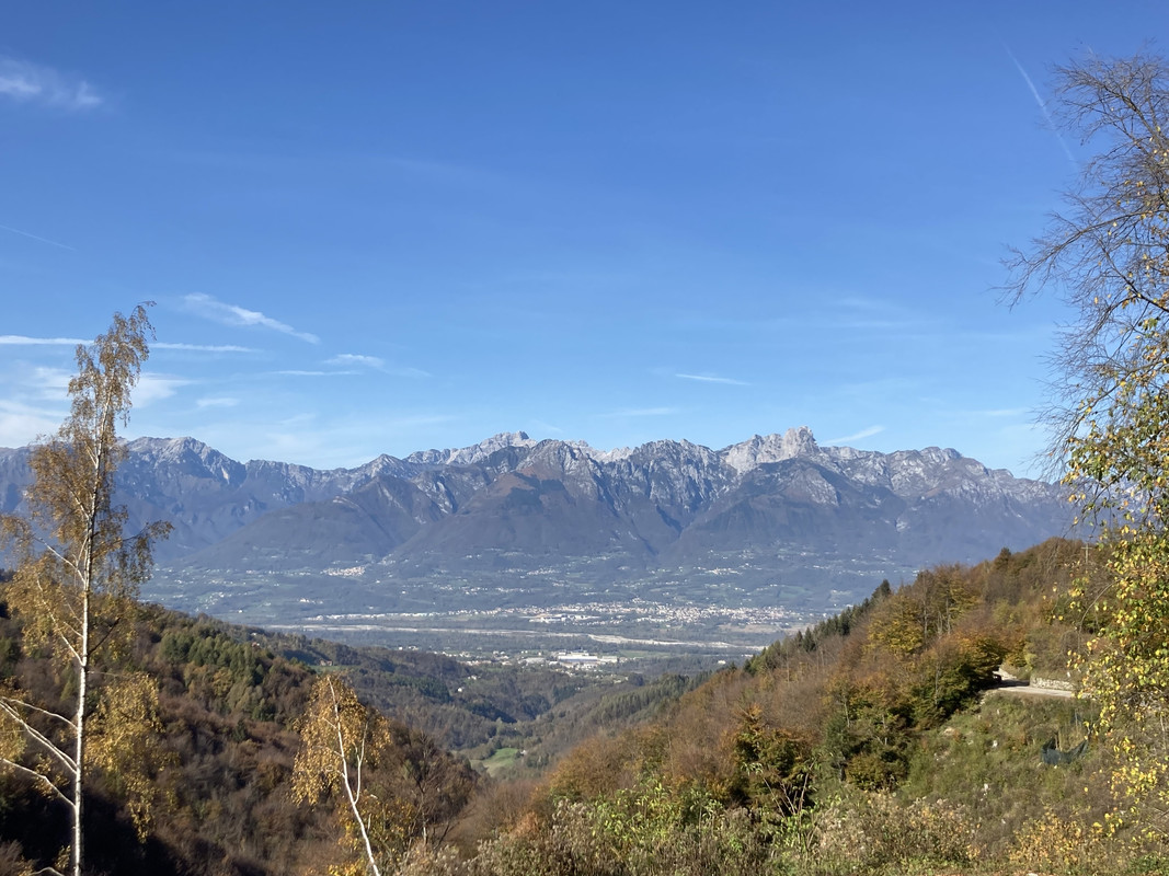 64ABE8AC-1B7C-4DB8-B2C8-F9E341B65CB8