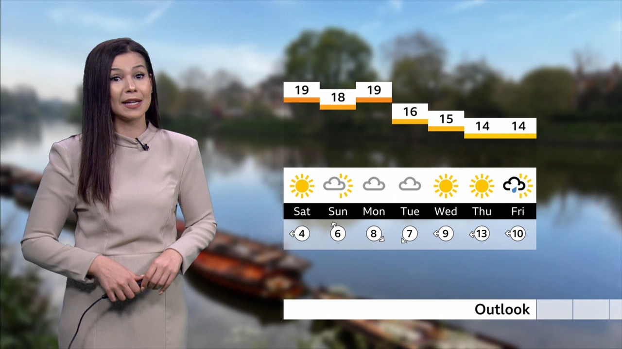 BBC London News_20230429_17351740.ts_snapshot_05.25.395