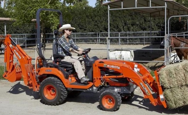 snegohodi.com &ndash; продажа строй и сельхоз техники из Японии, США и Германии