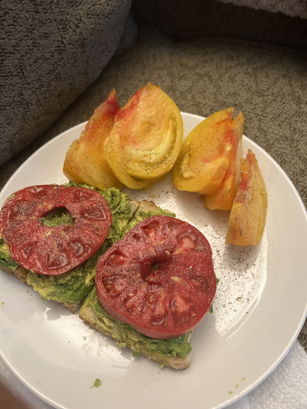 5C05C65C-B040-465B-ACB6-2E7360DE82FA