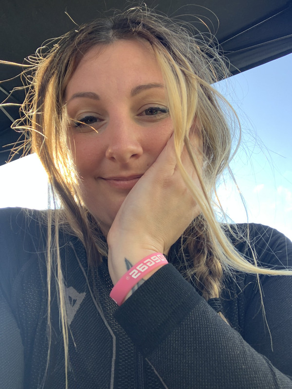 984170AC-9144-48C1-B7EA-224E28120A33