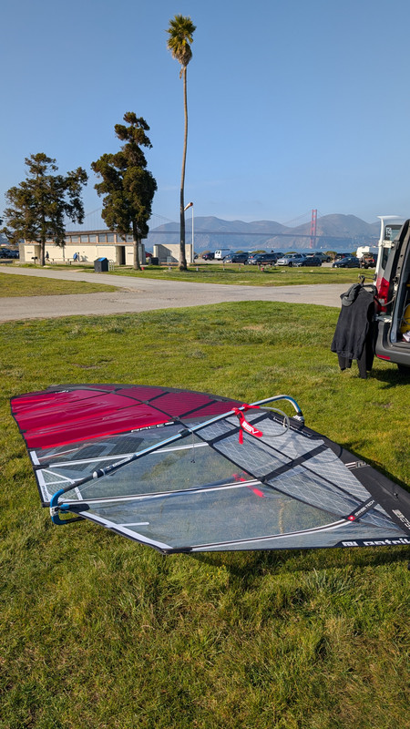 PXL 20251201 201630335