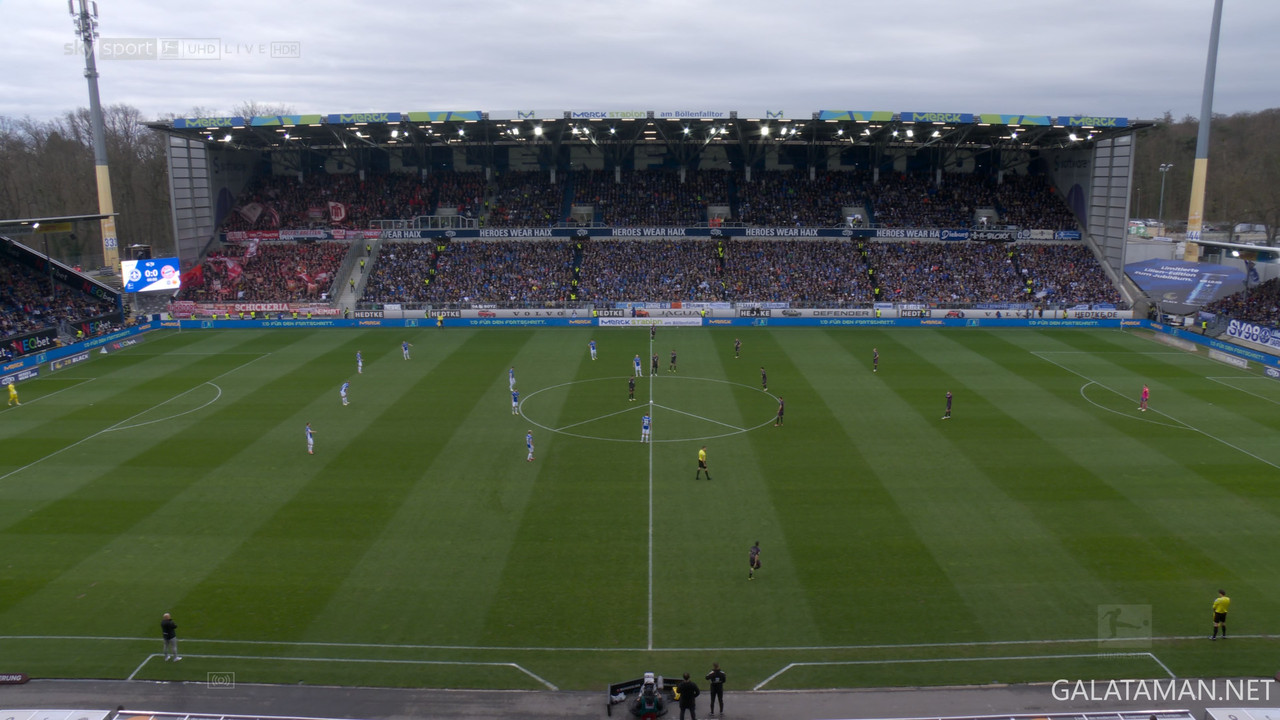 [Image: 03-16-15-24-37-VIP-DE-Sky-Bundesliga-UHD...33-533.jpg]