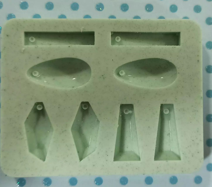 Molde silicona Gemas Aretes para resina epoxica 2cm manualidades
