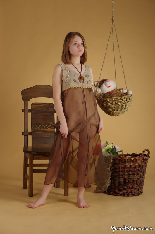 MarvelCharm_Nicolette-Basket-Lady-036