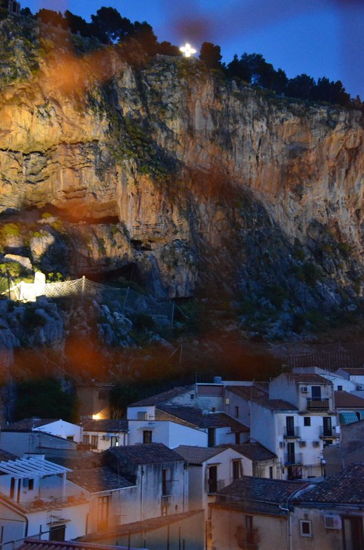 CEFALU-24-4-2019 - Italia y sus pueblos-2018/2019/2023 (29)