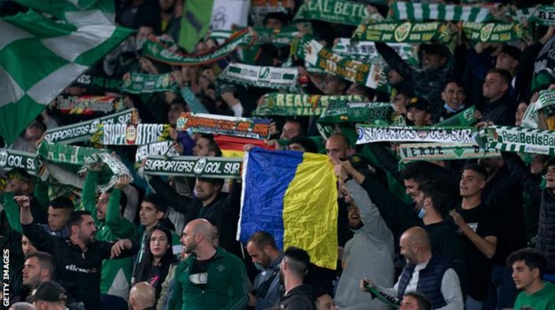 Conflicto en Ucrania: clubes, jugadores y aficionados europeos muestran su apoyo