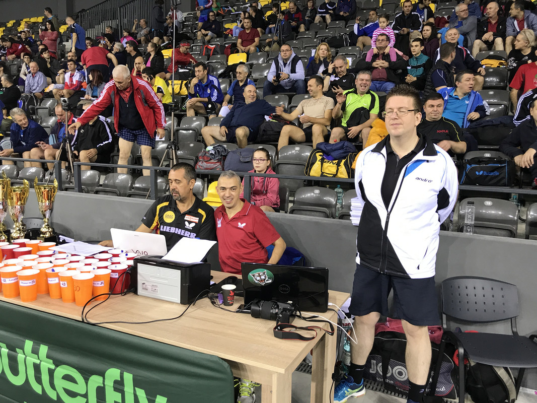 B06E12F2-EAA2-48CA-B1D5-6F2B12C889DC