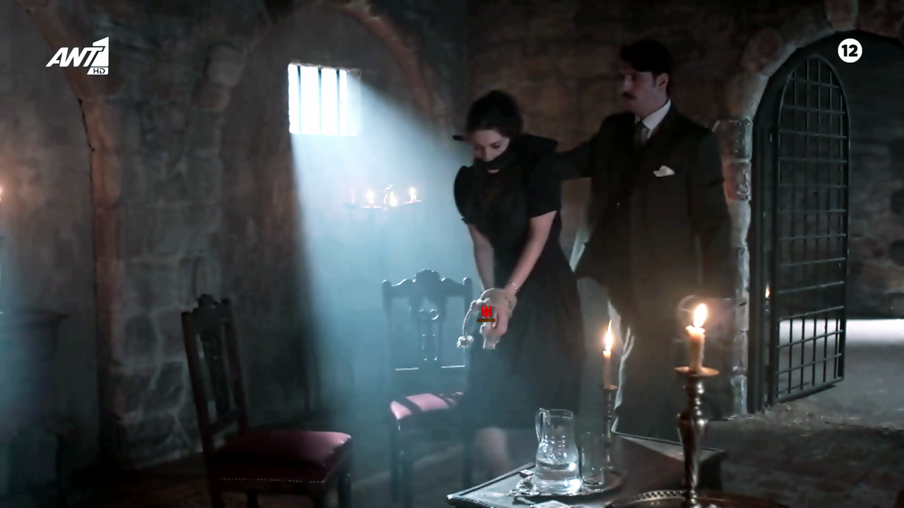 Kalliopi Chaska 2 Grand Hotel S02E43