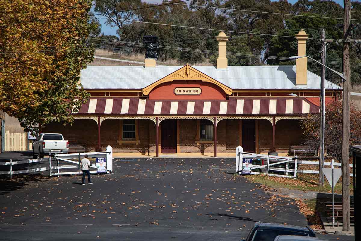Millthorpe station