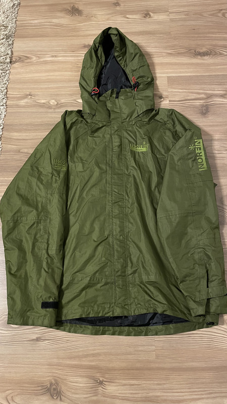 73375A55-15DF-41C6-B1E9-19003971F2EA