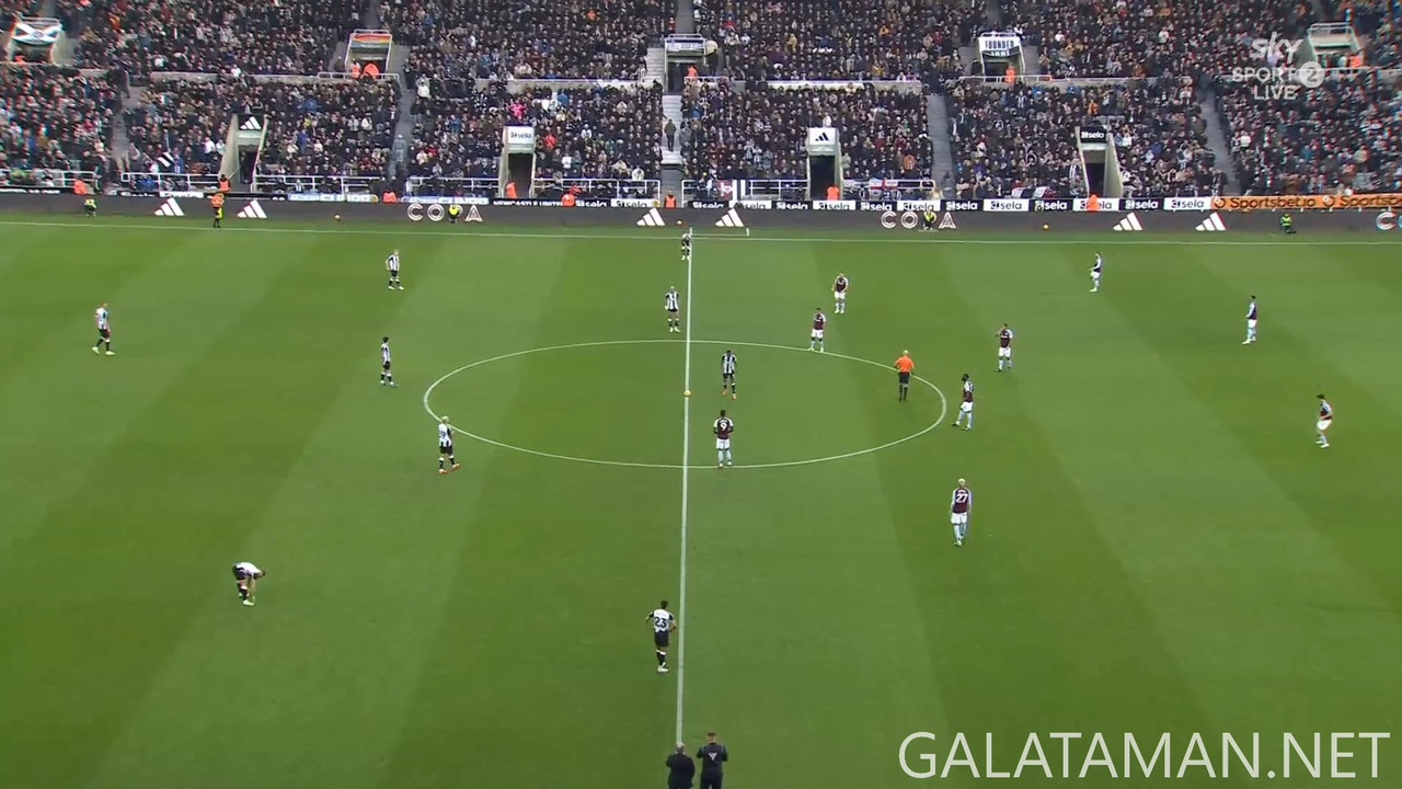 [Image: 12-26-15-45-04-Sky-Sport-2-NZ-Newcastle-...04-474.jpg]
