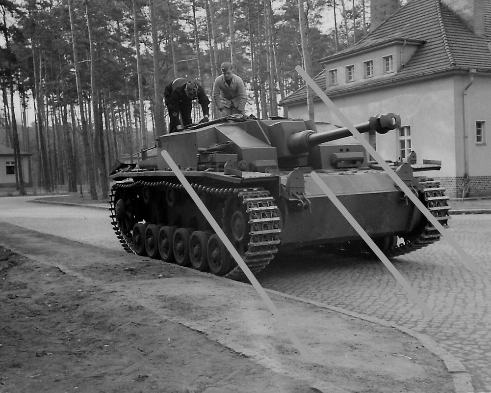 Orig.Negativ Panzer Sturmgeschütz Nahaufnahme De
