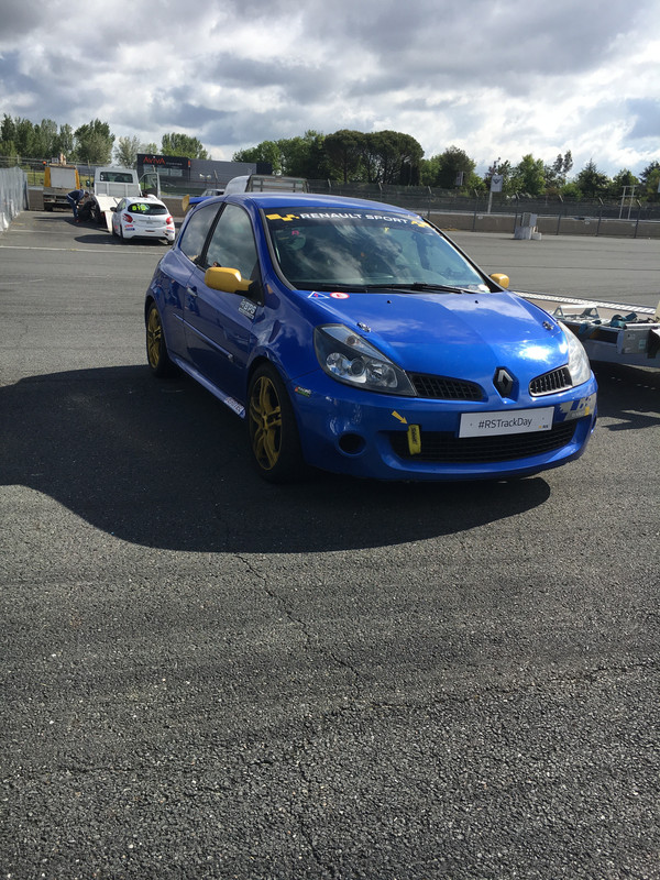 5B20ACC6-3B63-41A4-B1CB-B7289277A1F7