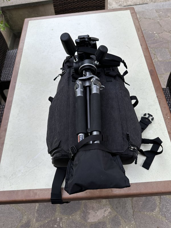 1A9E66C0-9CDF-4385-8B6C-95EAF40F3BE0