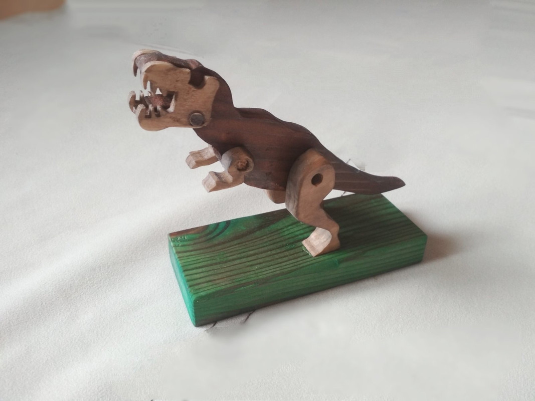 6523F5B6-0483-4E8D-AE39-6B8BBD398C99