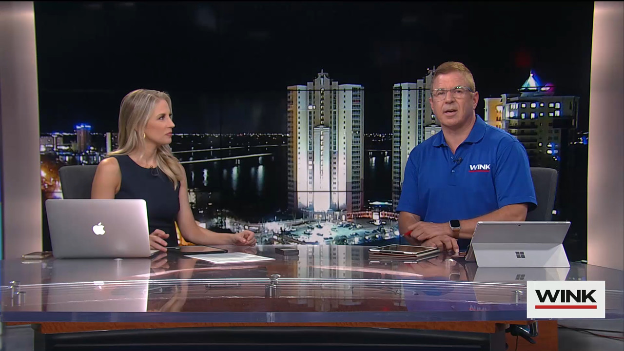 WINK News at 11 00 p.m. 2022_10_13_04_00_00.ts_snapshot_04.29.625