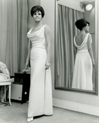 raquel-welch-e72