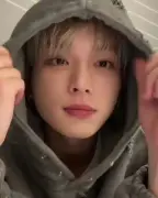 1a241f09e275833996333c4b07a266ae_copy_460x576