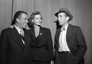 Lauren-Bacall-c73