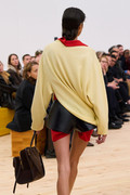00016-loewe-spring-2026-ready-to-wear-details-credit-gorunway