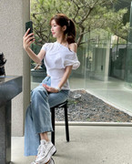 2021-07-01 04.35.00 2608179945179300860_1395735708