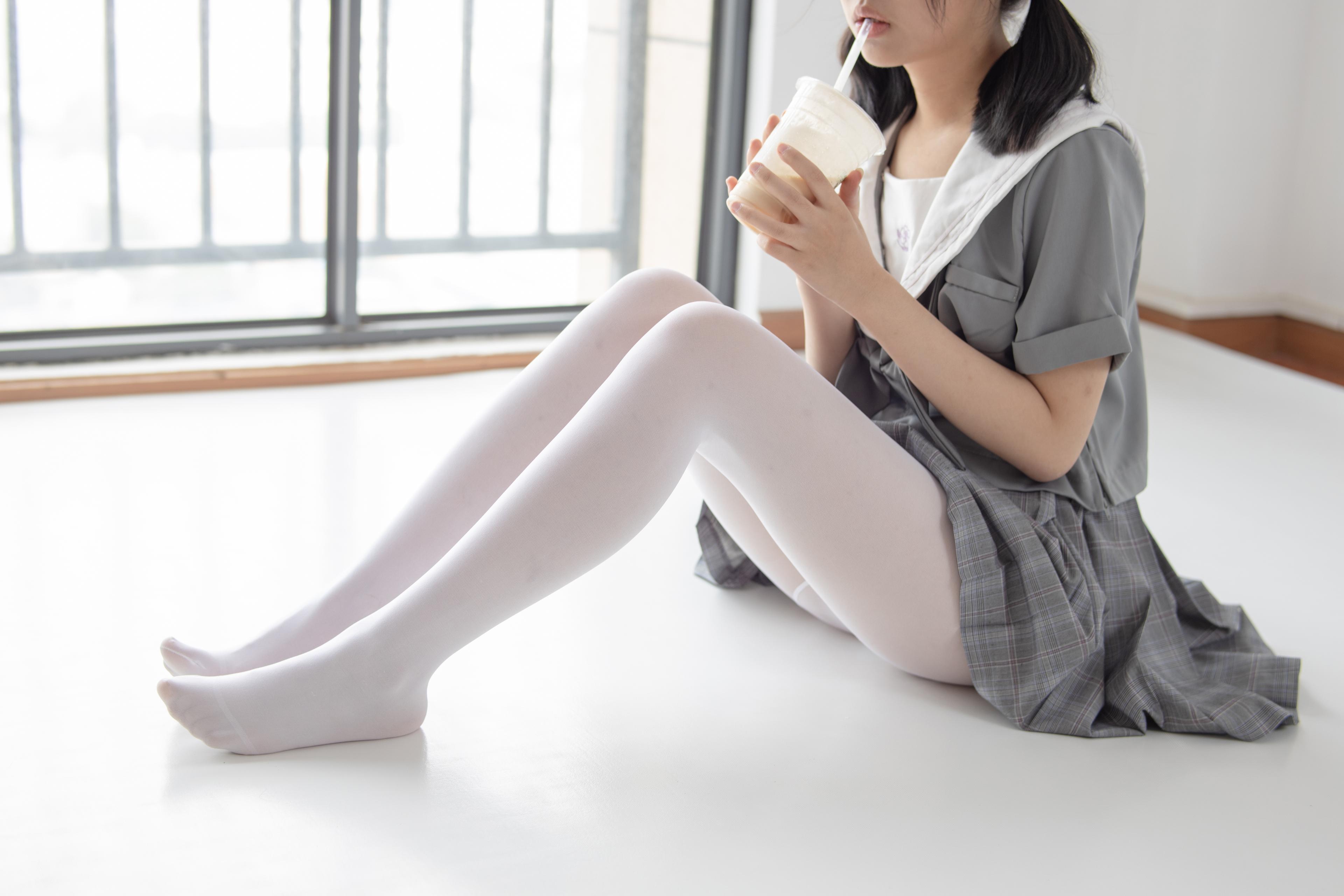森萝财团 [JKFUN-013] 小香 - 80D白丝 - P2 29