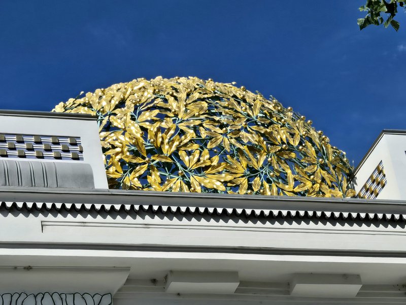 Горы, замки, имперское величие — всё это Австрия