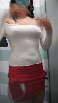 [Image: Voyeur16175111206.jpg]