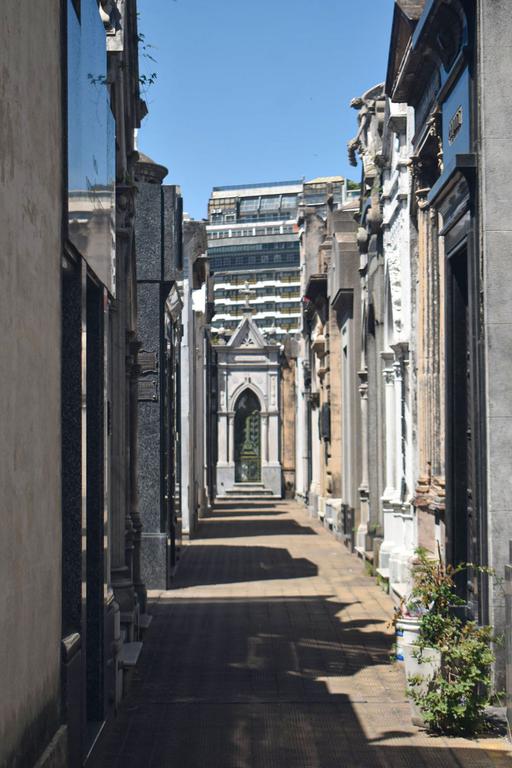 В джазе только девушки или аргентинско-бразильский калейдоскоп В джазе только девушки или аргентинско-бразильский калейдоскоп