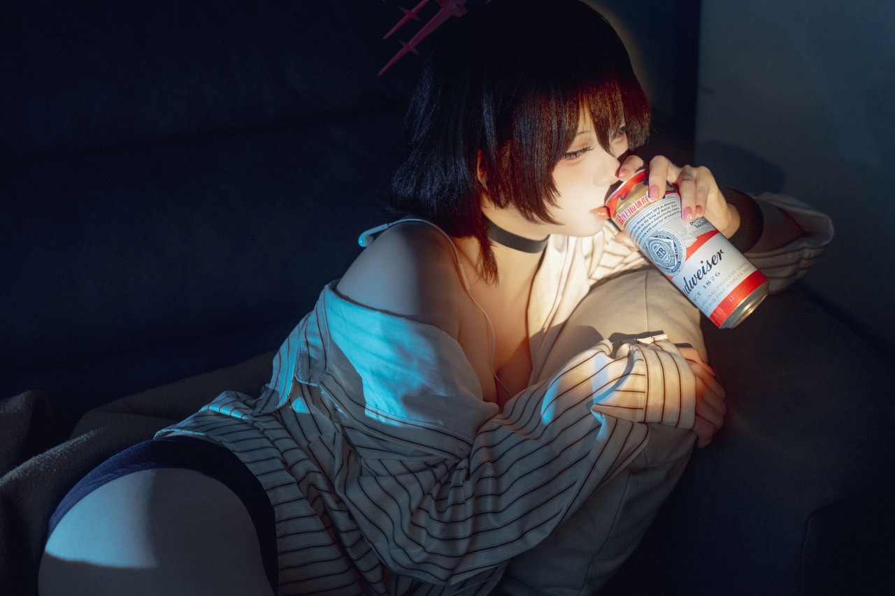 纸悦etsu_ko《美咲泳装》作品写真，好看的抹胸小美女插图7