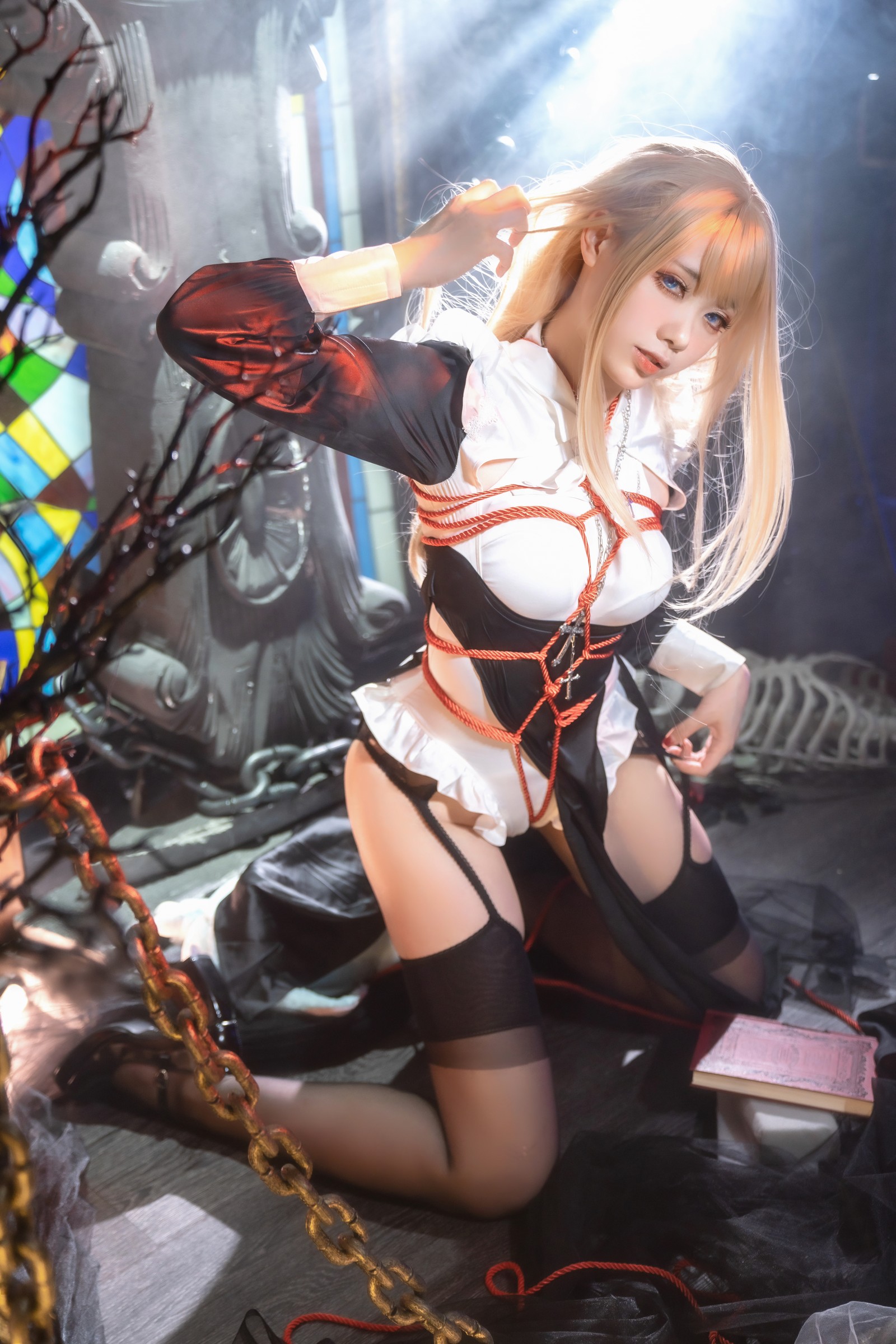 安食Ajiki 修女写真集 – 性感圣洁COS高清 [25P-998.7M]插图3