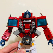 22-MP-44-Convoy-Optimus-Prime-V3