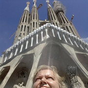 ispred-Sagrada-Familiae