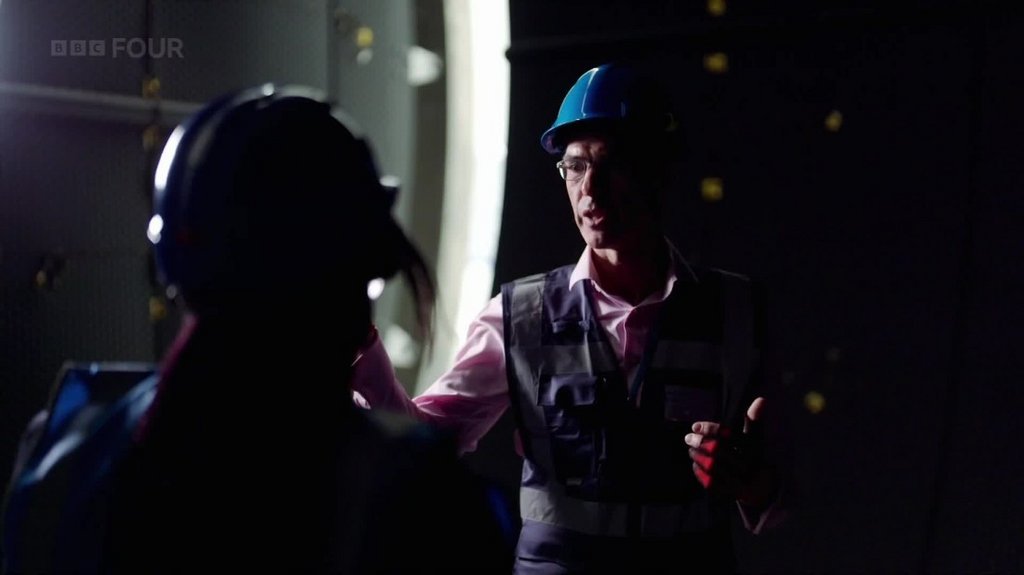 [Image: gqe9a9er9r6e.jpg]