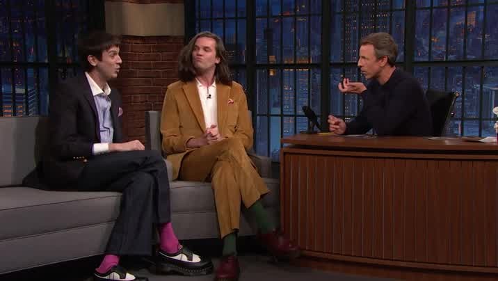 [Image: gtxb98e3xht4.jpg]