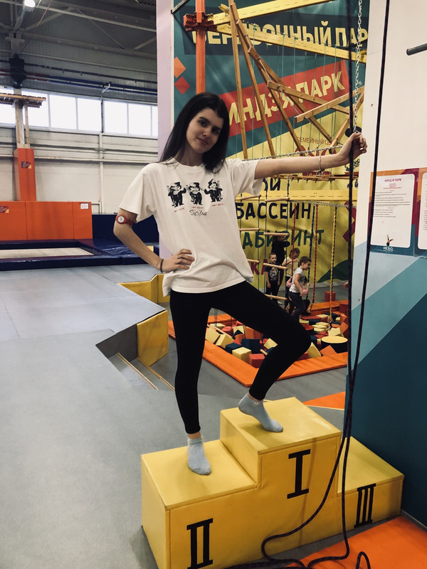 27AC09F9-0FD5-4EC8-8234-4A4E3605FF3C