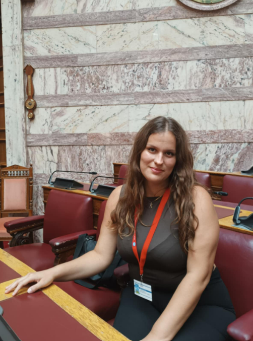 ΓΕΝΙΚΟ ΛΥΚΕΙΟ ΒΡΟΝΤΑΔΟΥ: ΔΙΑΚΡΙΣΗ ΤΟΥ ΣΧΟΛΕΙΟΥ ΣΤΗ ΒΟΥΛΗ ΤΩΝ ΕΦΗΒΩΝ
