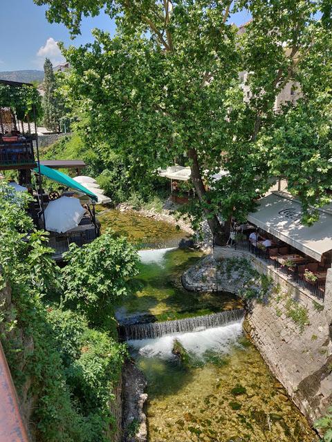 10 días por Eslovenia, Croacia y Bosnia con 3 niños. - Blogs de Europa Oriental - Sabado: Entramos a Bosnia parando en Mostar, Jablanica y Sarajevo. (8)