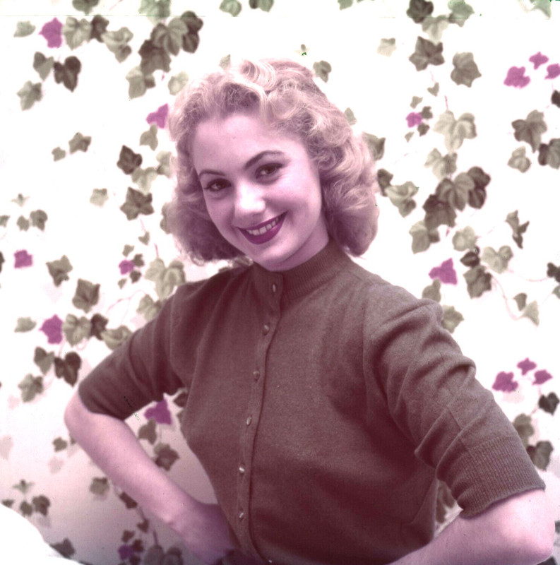 shirley_jones_mb27