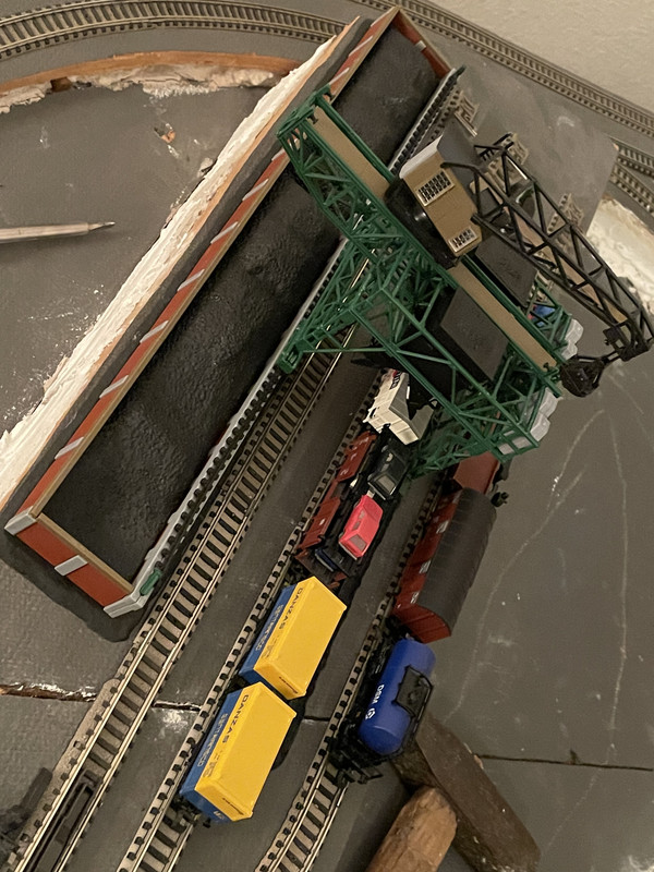 98659358-89EF-40C9-AFC3-F661B7FF7C1B