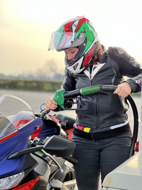 91A7D49C-B89C-472F-BCA3-9DF4FBCC997B